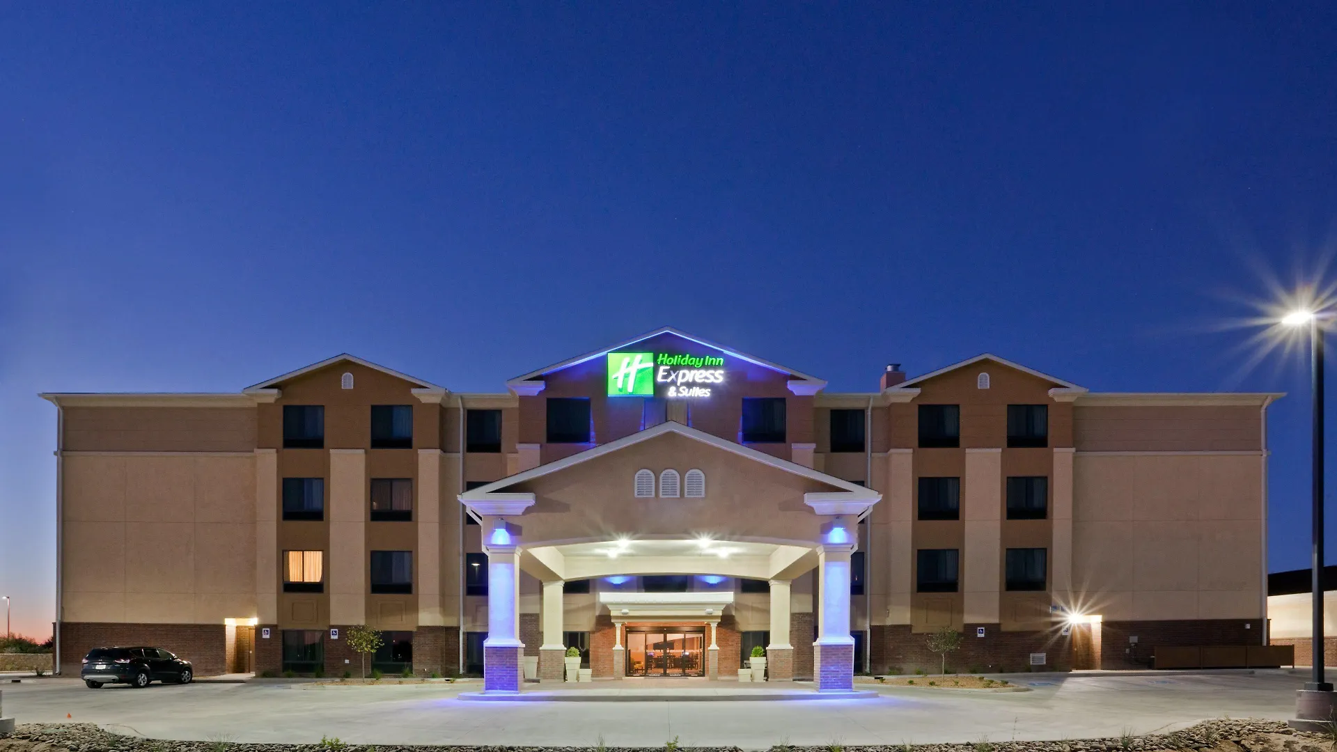 15 Best Family-Friendly Hotels in New Mexico