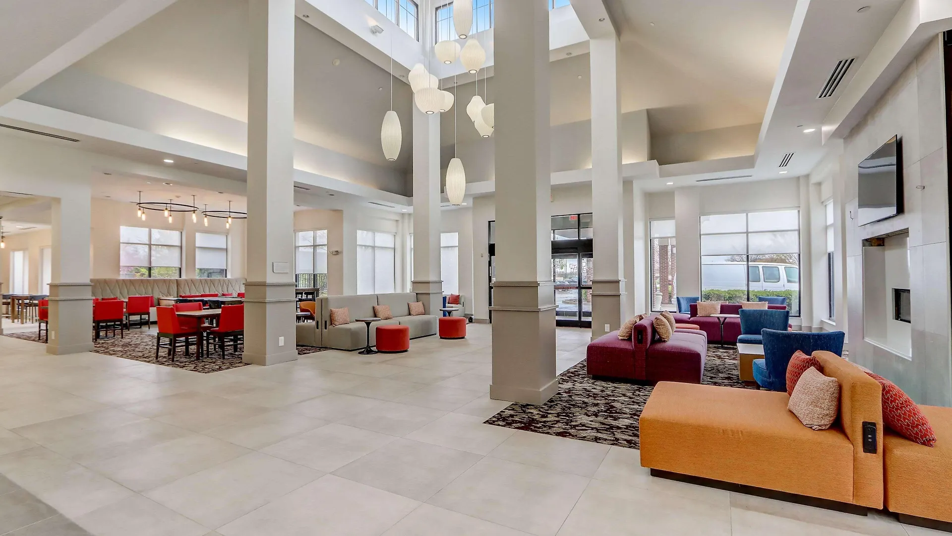 Staying in the US: 15 Hilton Garden Inn Hotels Compared