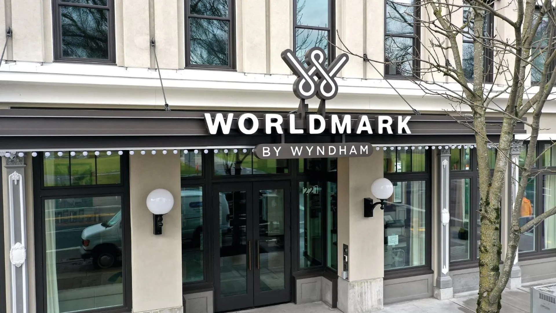 7 Central Hotels in Old Town Chinatown That Stand Out