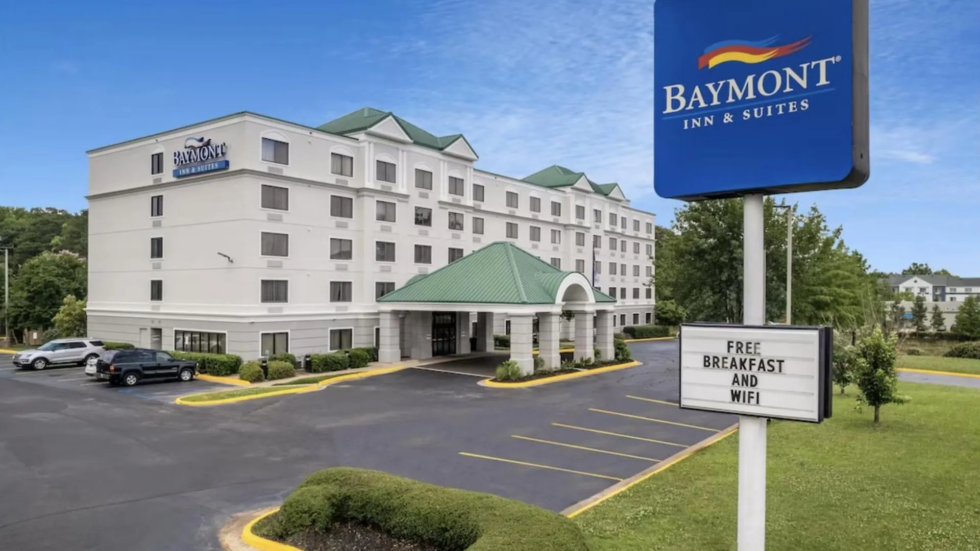 5 Top 3-Star Hotels Near Museum of Natural Science Jackson