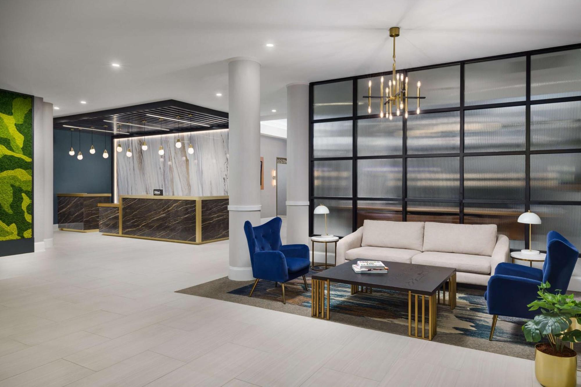 Where to Stay in Downtown Charlotte: 5 Best 4-Star Hotels
