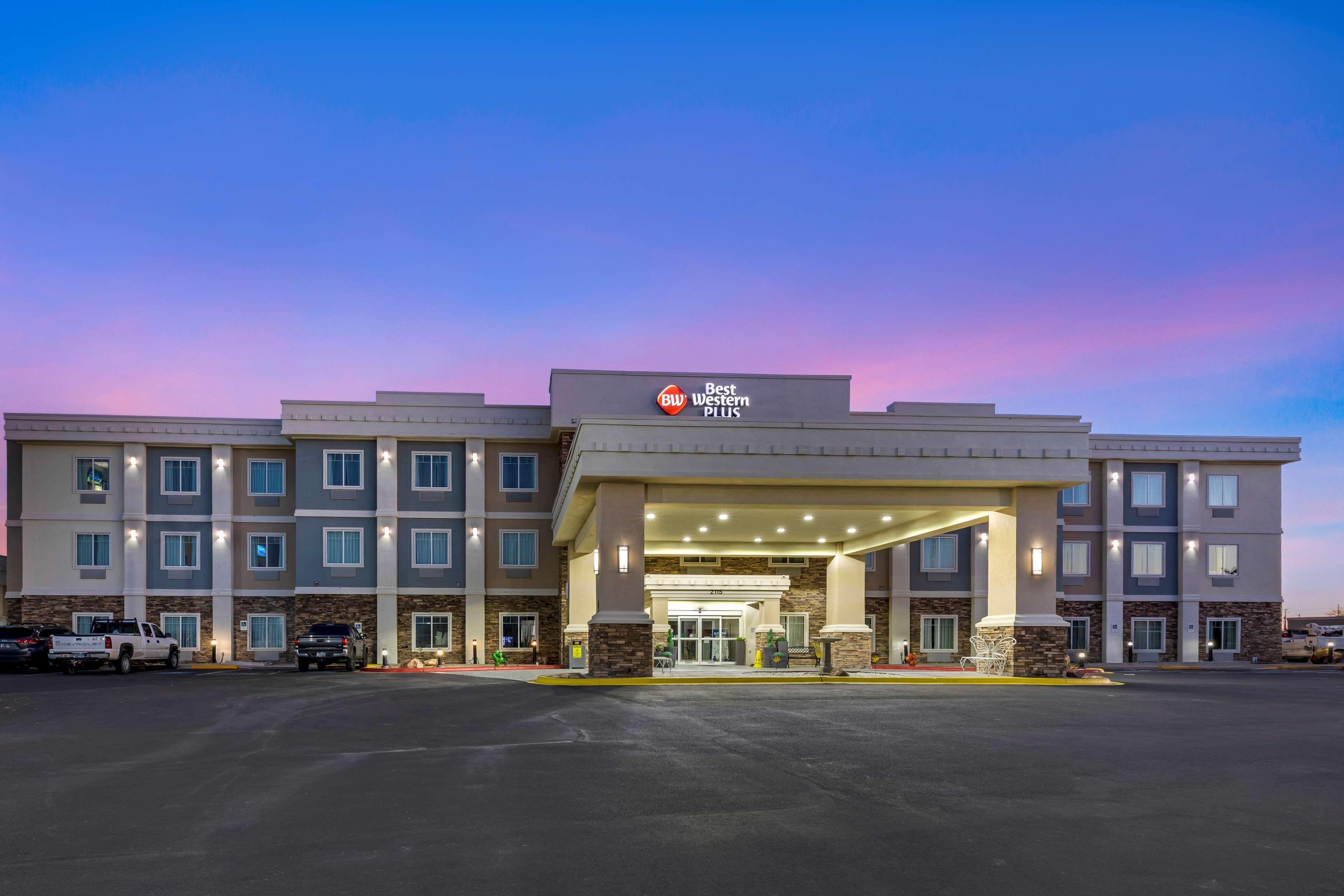 Staying in the United States: 15 Business Hotels Compared