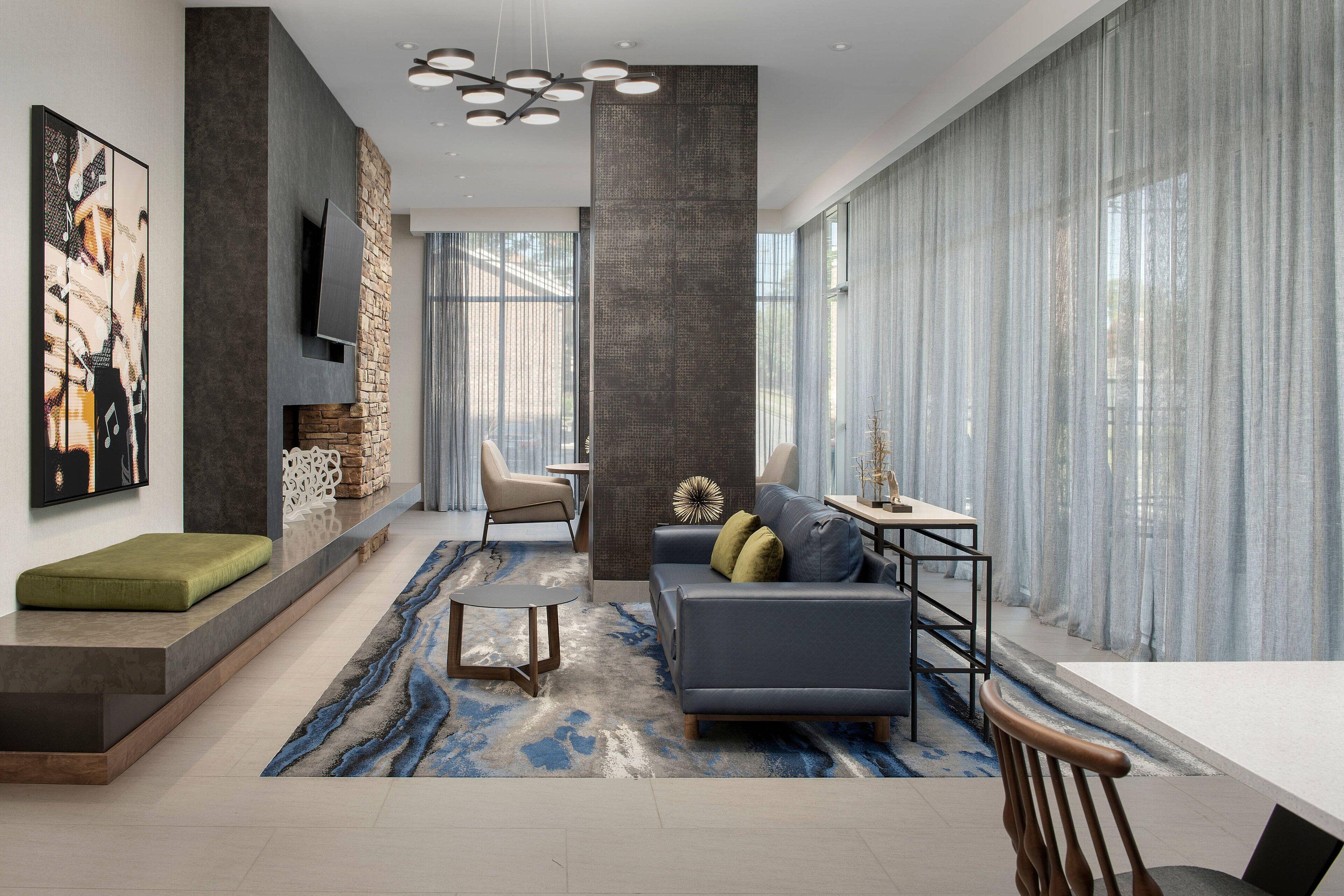 Where to Stay in West End: 7 Best Budget Hotels in Nashville