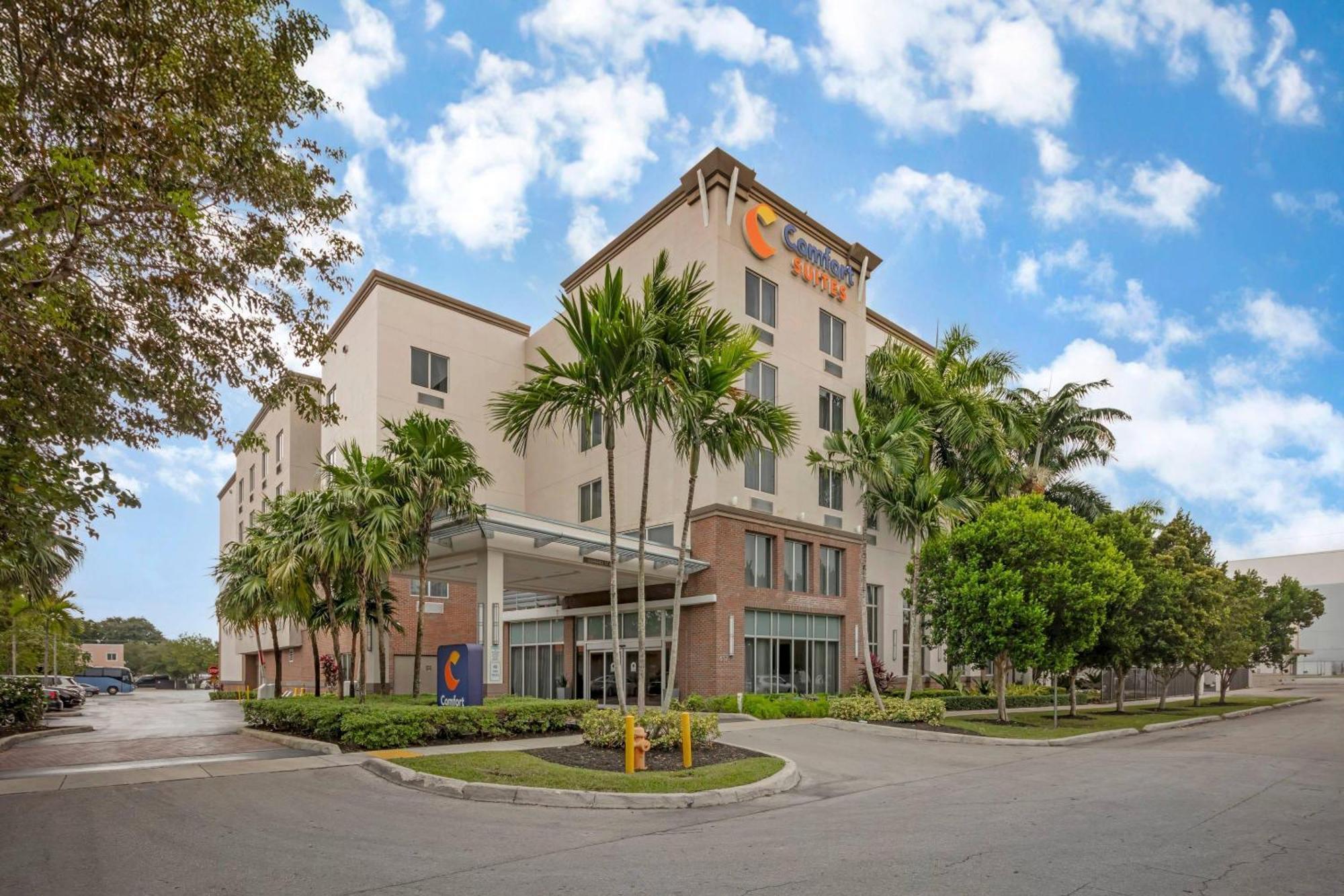 6 Business Hotels Close to Southern Florida Historical Museum