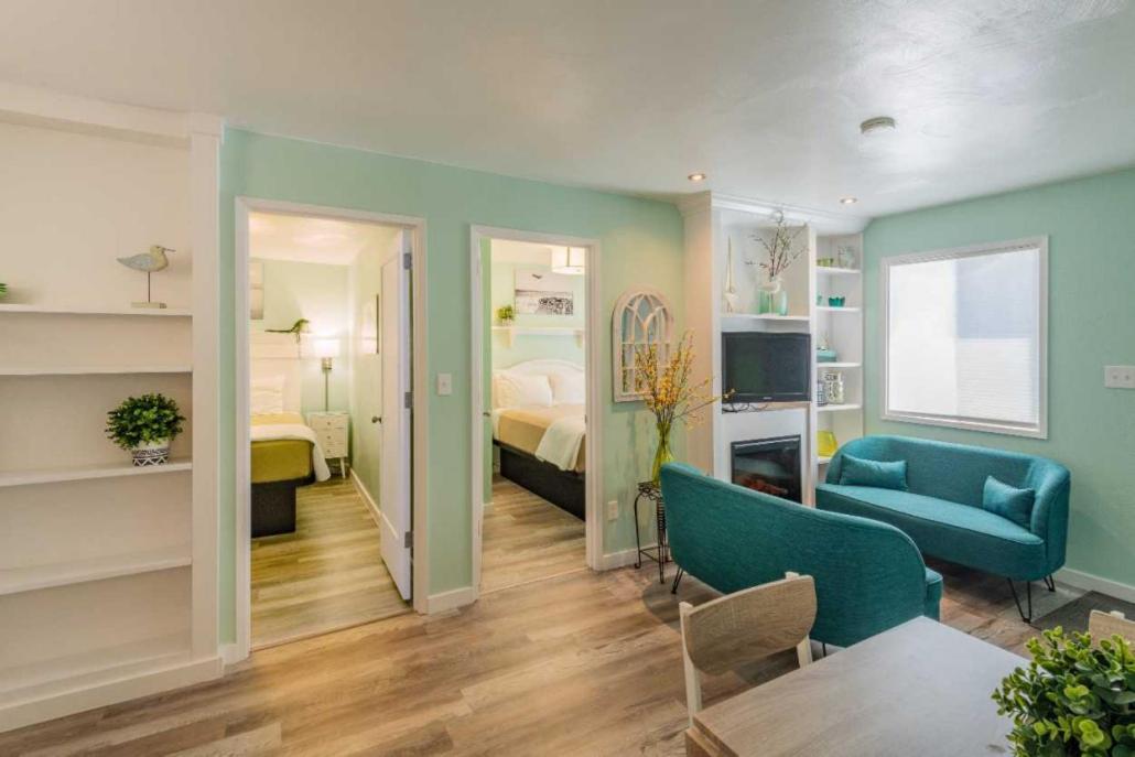 Where to Stay Near Sunset Empire Parks: 5 Budget Hotels